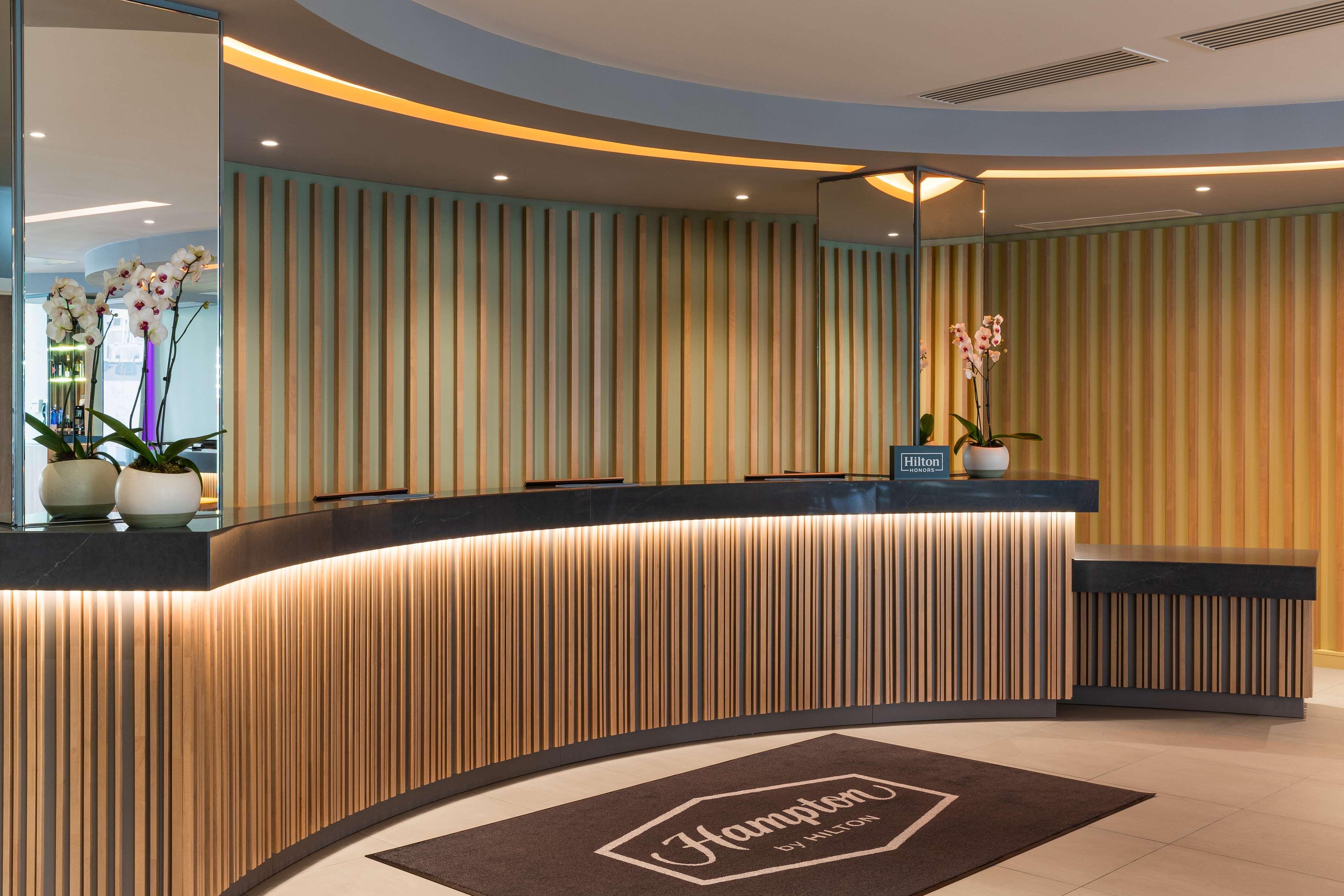 Hampton By Hilton London Ealing Hotell Eksteriør bilde