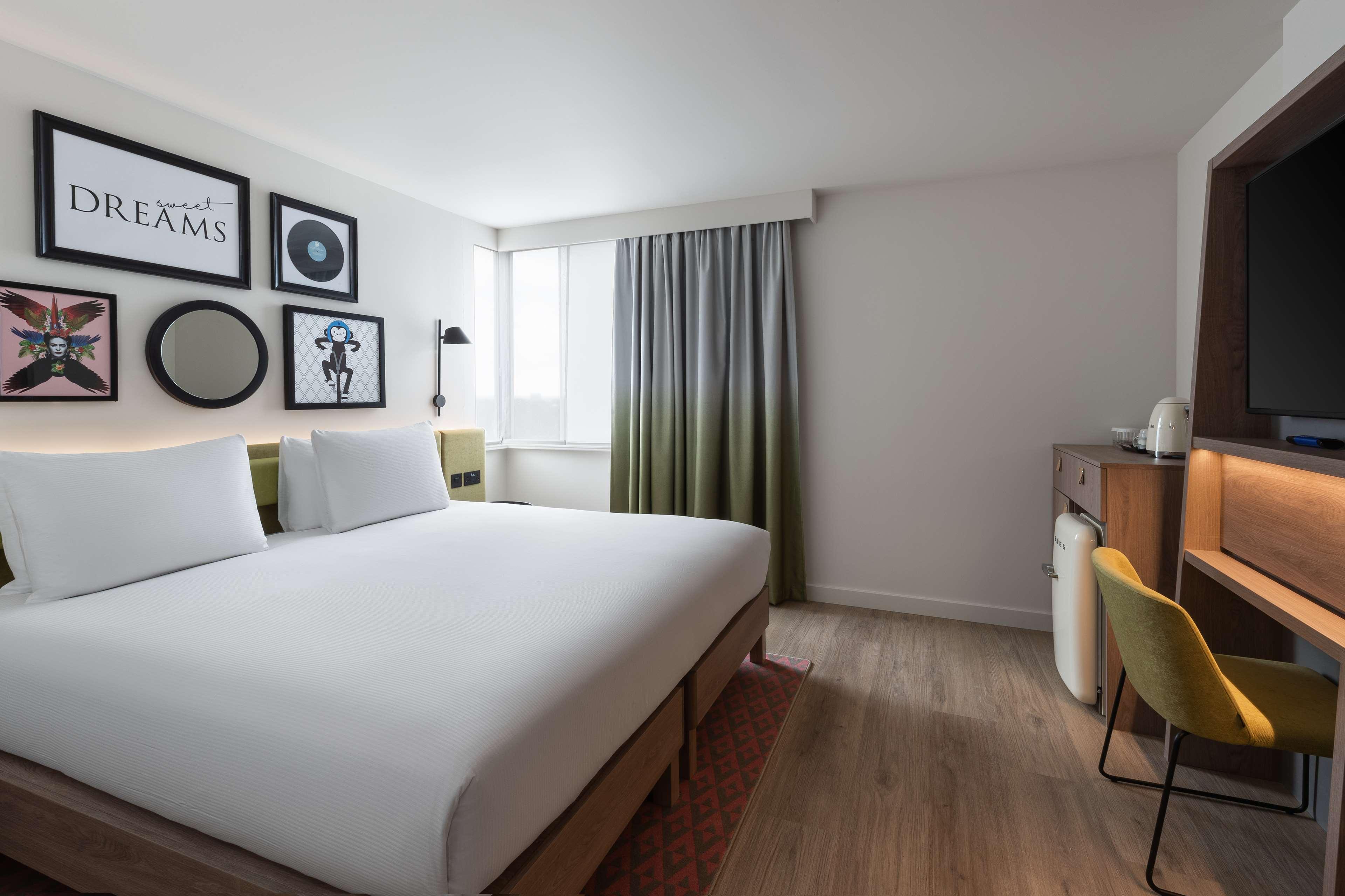 Hampton By Hilton London Ealing Hotell Eksteriør bilde